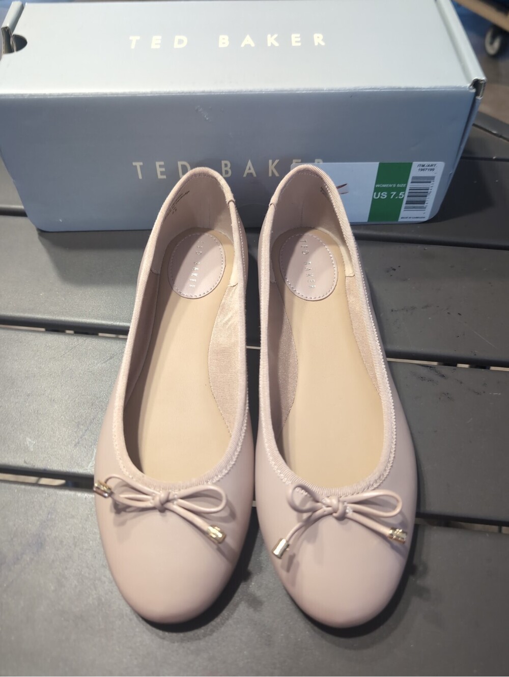 Ted Baker Women’s Pink Leather Ballet Flats Slip On Bow Round Toe US Size 8 0146